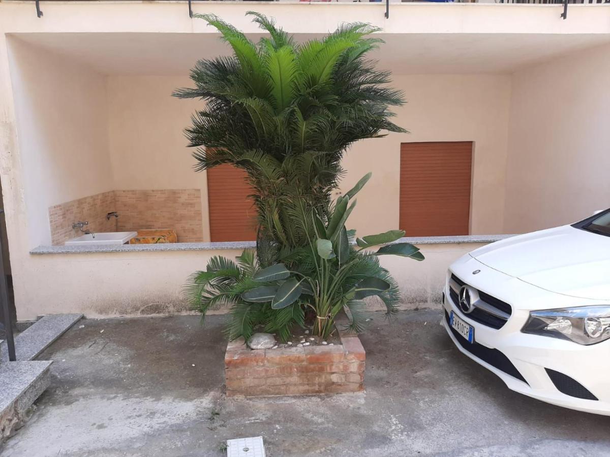 Casa Vacanze Andreana Apartment Letojanni Exterior photo