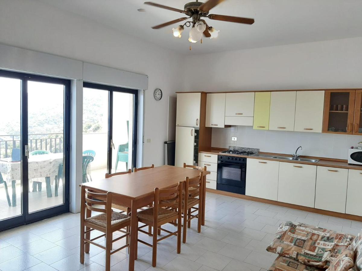 Casa Vacanze Andreana Apartment Letojanni Exterior photo