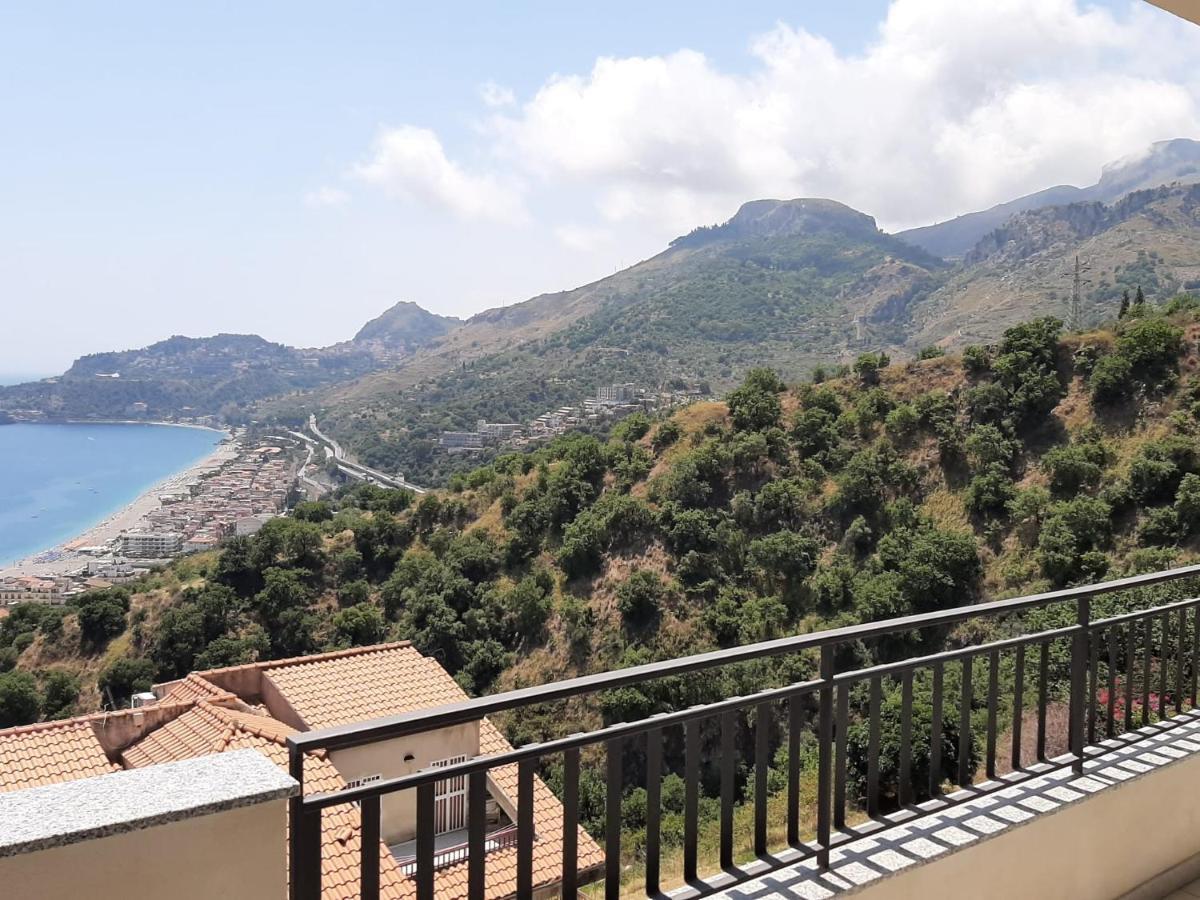 Casa Vacanze Andreana Apartment Letojanni Exterior photo