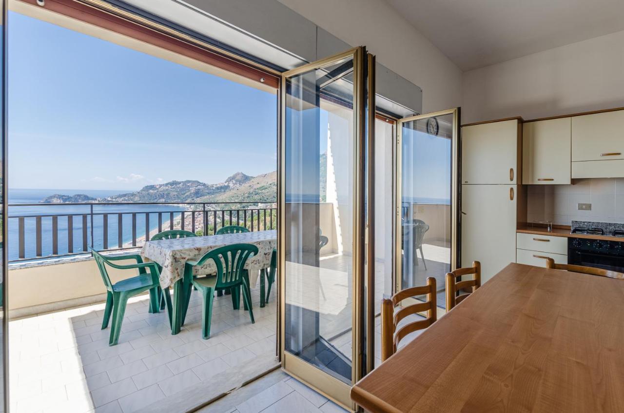 Casa Vacanze Andreana Apartment Letojanni Exterior photo